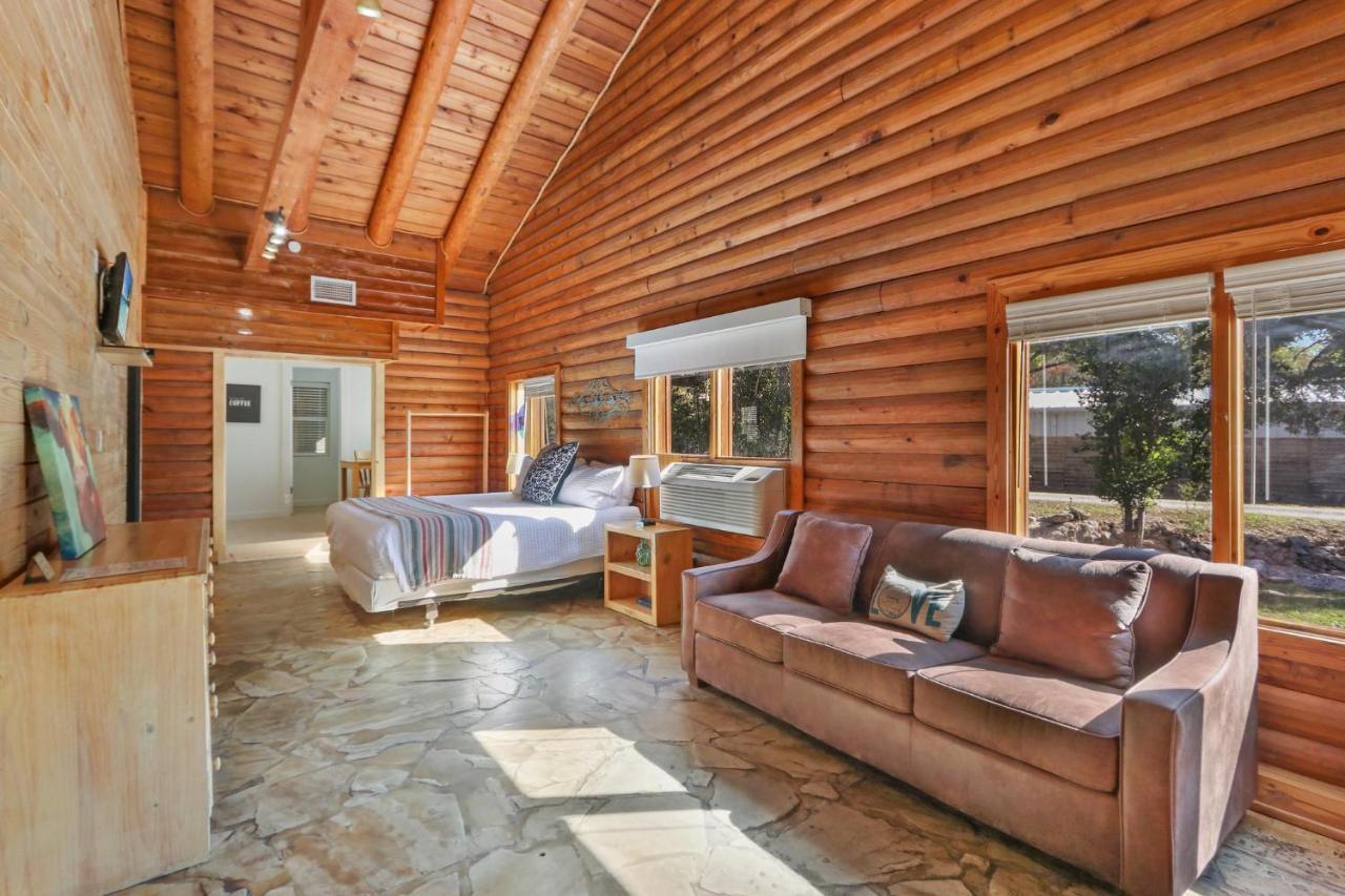 Wimberley Log Cabins Resort&Suites - Unit 4 Exterior foto